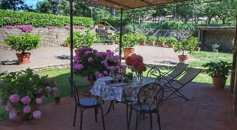 Farm house in Loro Ciuffenna