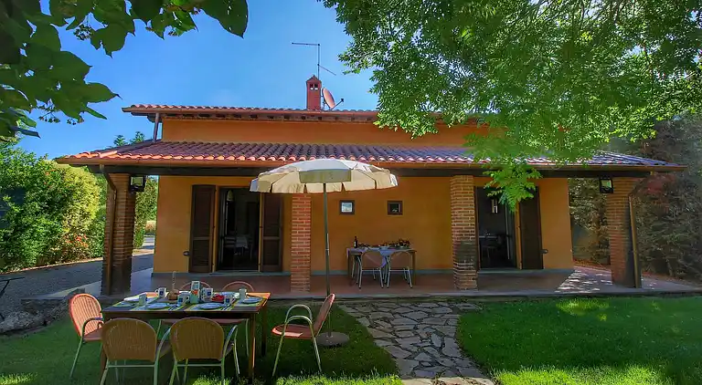 Manor house in Cortona