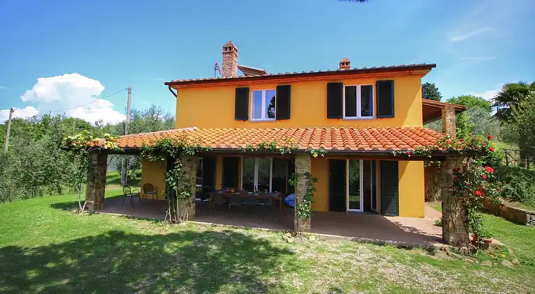 Holiday home in Lucignano