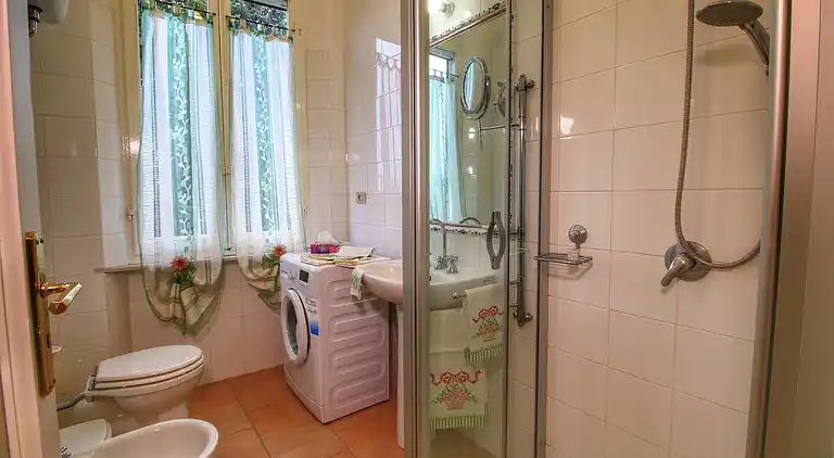 Gårdshus i Gavignano