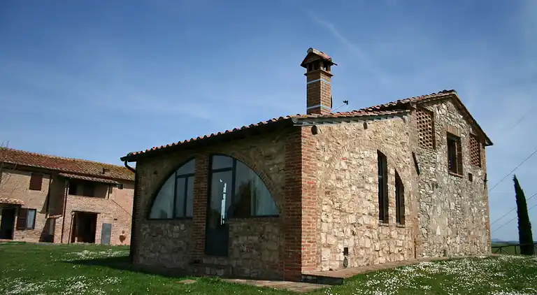 Farm house in Asciano