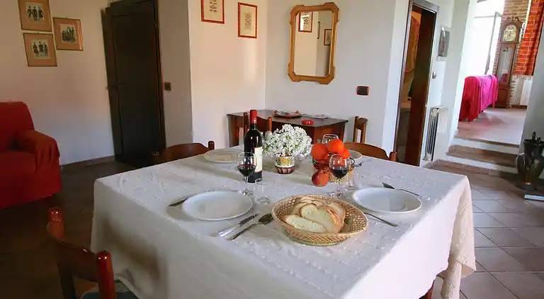 Farm house in Asciano