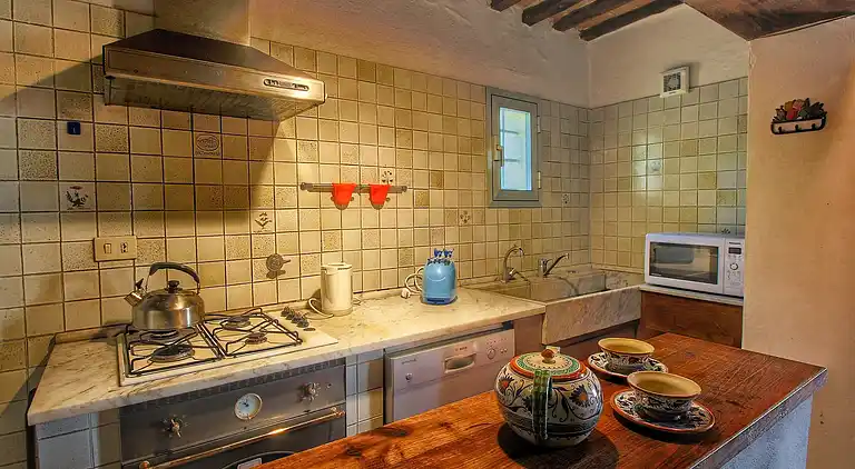 Farm house in Le Tolfe