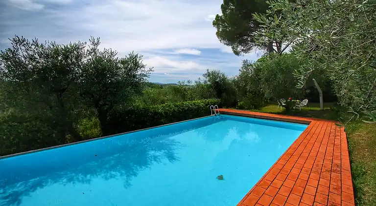 Farm house in Le Tolfe