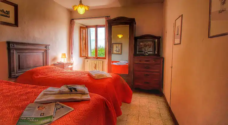 Farm house in Le Tolfe