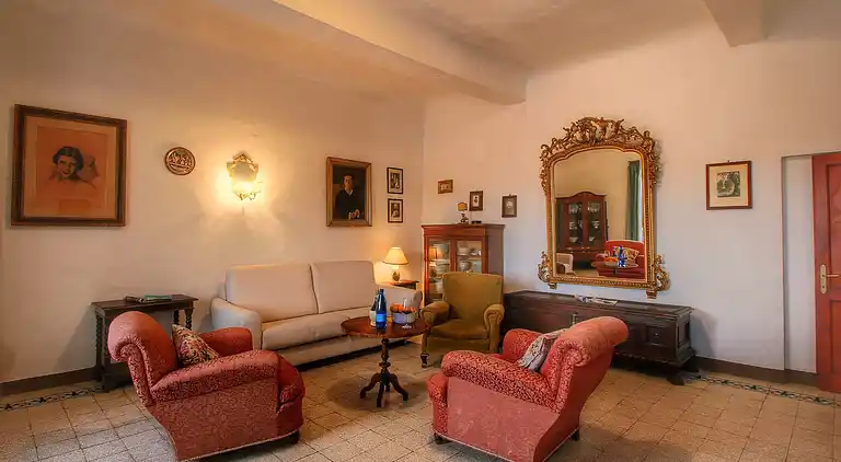 Farm house in Le Tolfe