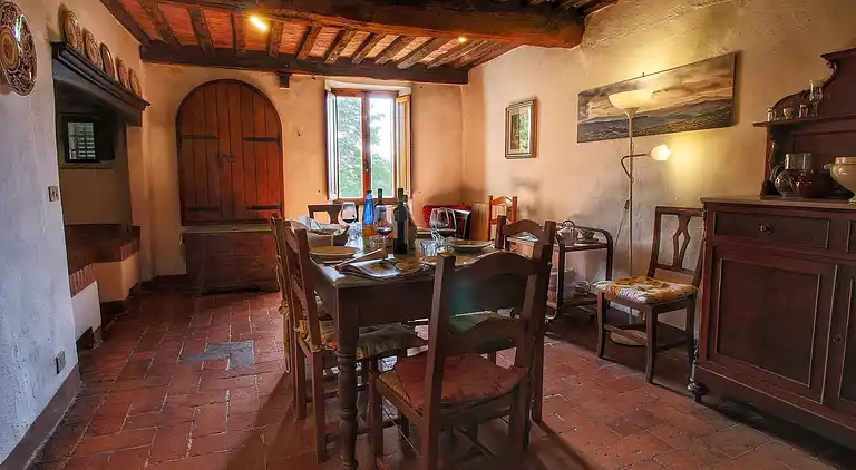 Farm house in Le Tolfe