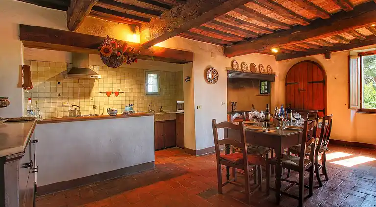 Farm house in Le Tolfe