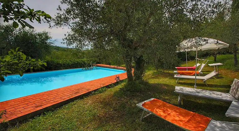 Farm house in Le Tolfe