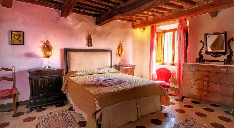 Farm house in Le Tolfe