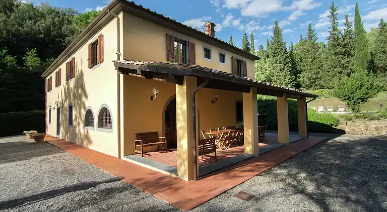 Villa in Terricciola