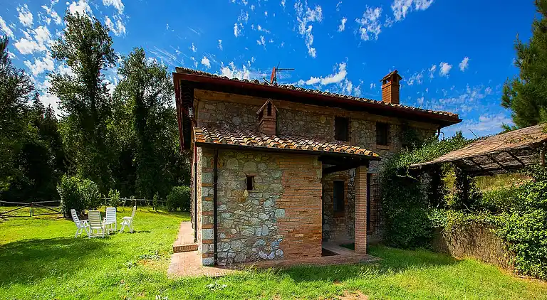 Cottage in Montecatini Val di Cecina