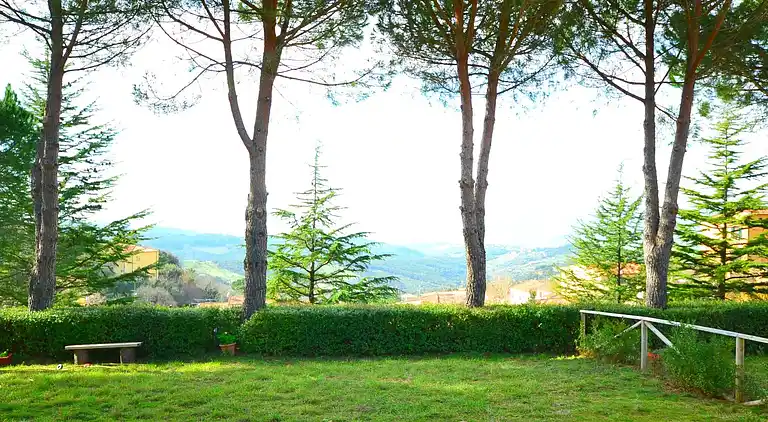 Villa in Castellina Marittima