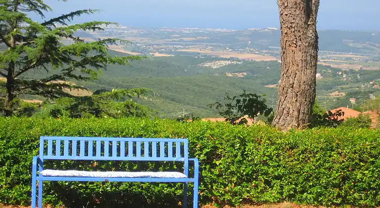 Villa in Castellina Marittima