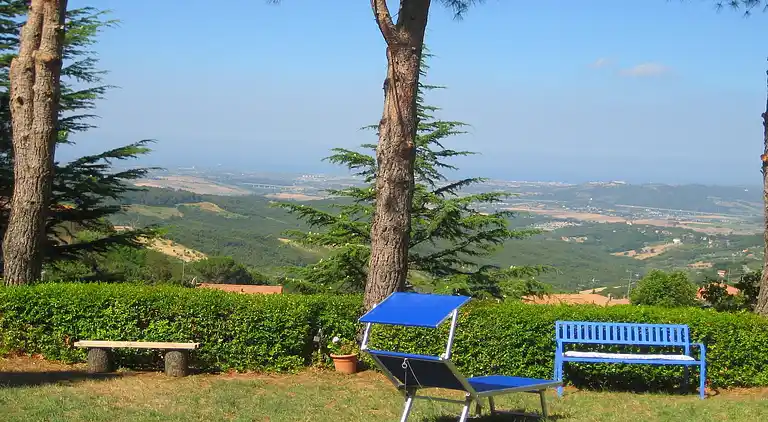 Villa in Castellina Marittima