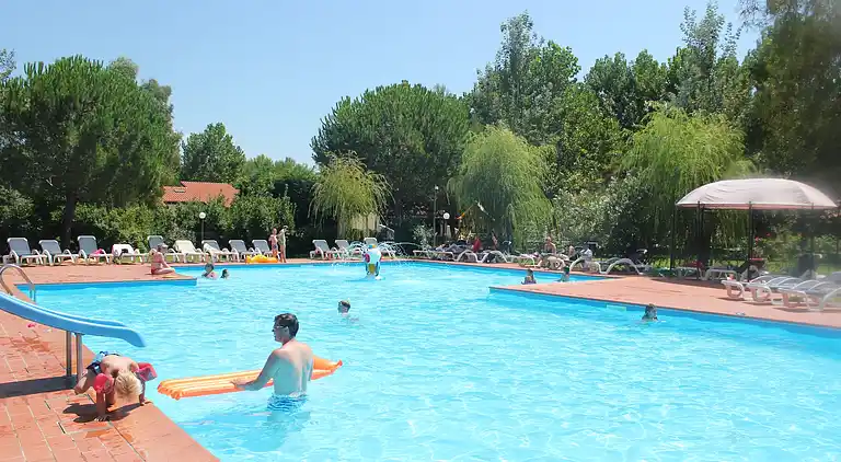 Semesterbostad i Campiglia Marittima