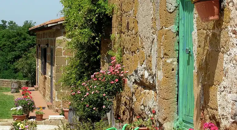 Farm house in Sorano