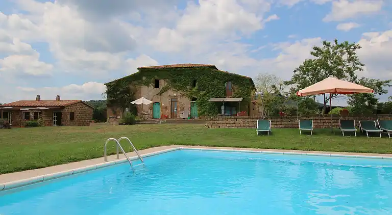 Farm house in Sorano