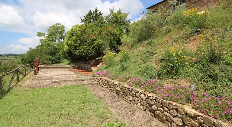 Cottage in Monte Antico Alto