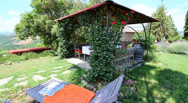 Cottage in Monte Antico Alto