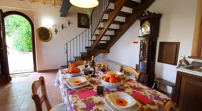 Gårdhus i Montecarotto