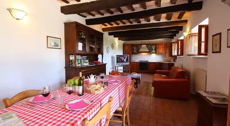 Farm house in Montecarotto
