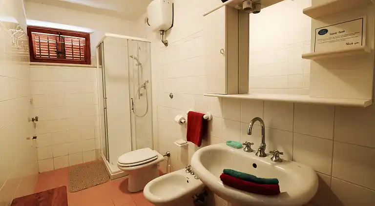 Farm house in Montecarotto