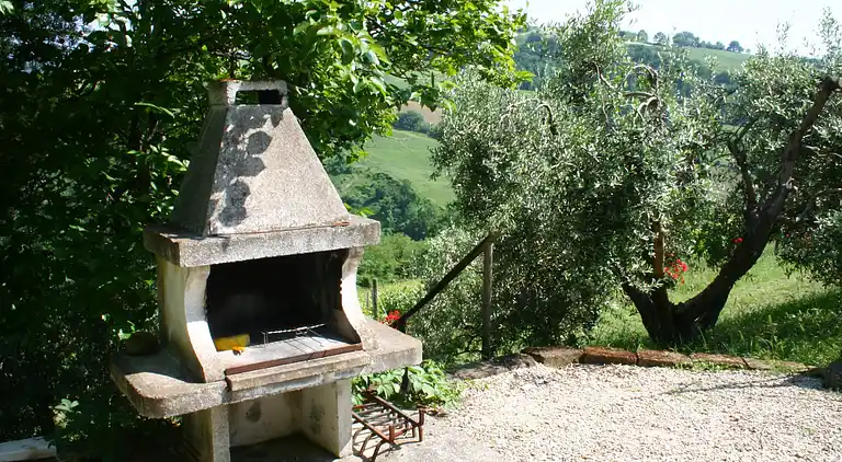 Farm house in Montecarotto