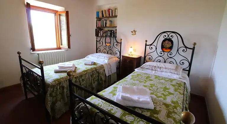 Farm house in Montecarotto