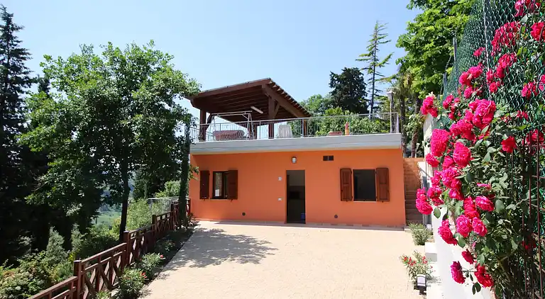 Farm house in Montecarotto