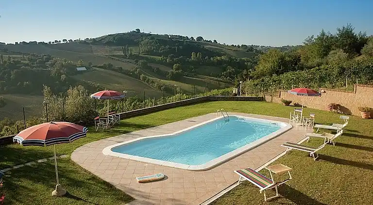 Farm house in Montecarotto