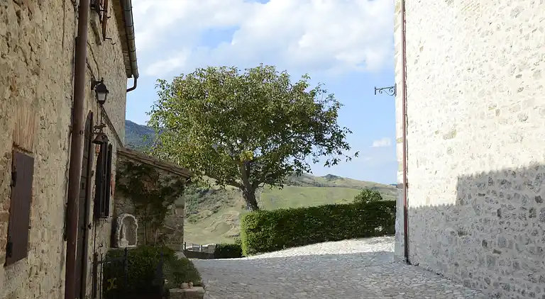 Leilighet i Petrella Guidi