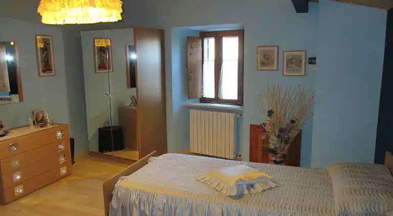 Leilighet i Petrella Guidi