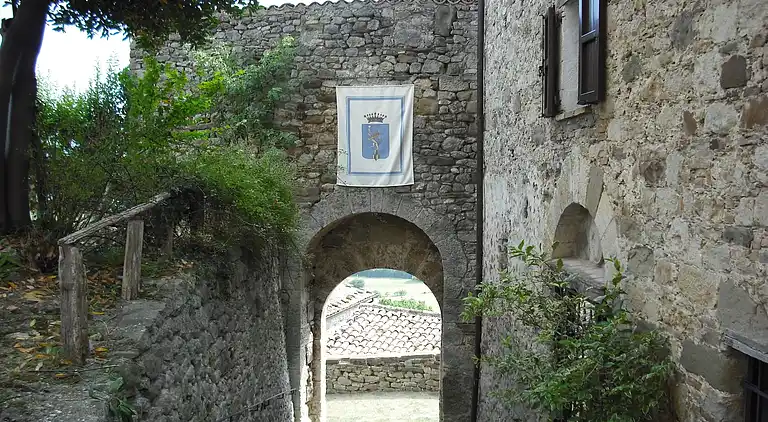 Leilighet i Petrella Guidi