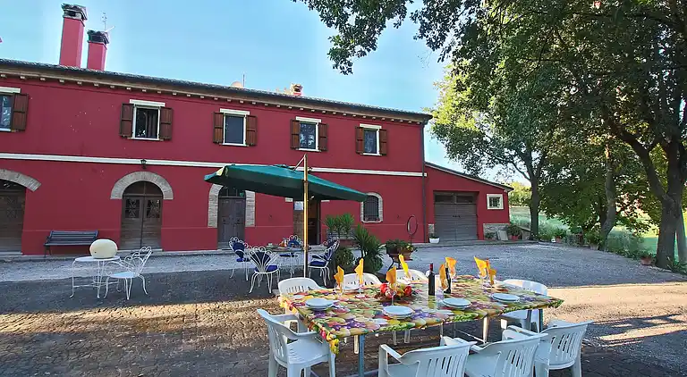 Holiday home in Serrungarina