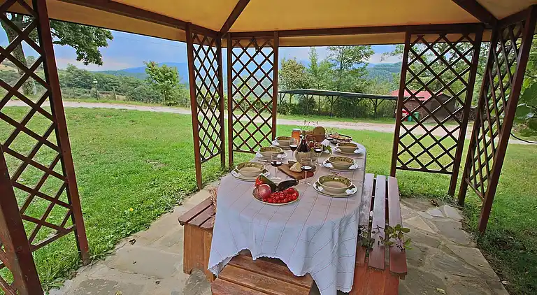 Gårdshus i Apecchio