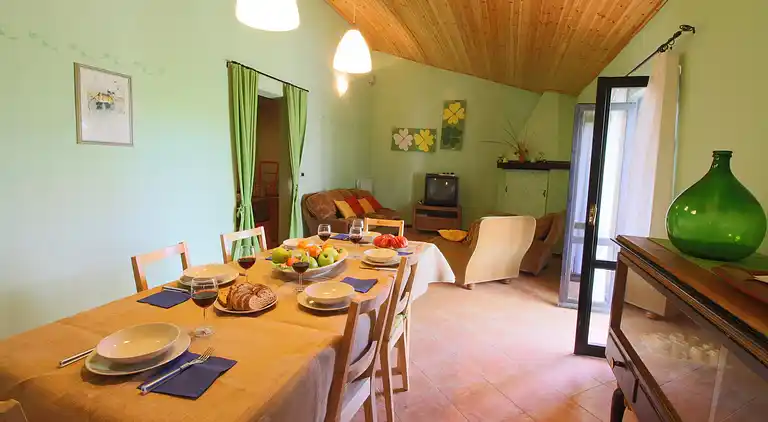 Farm house in Cagli