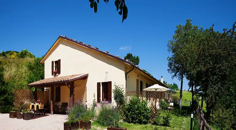 Farm house in Cagli