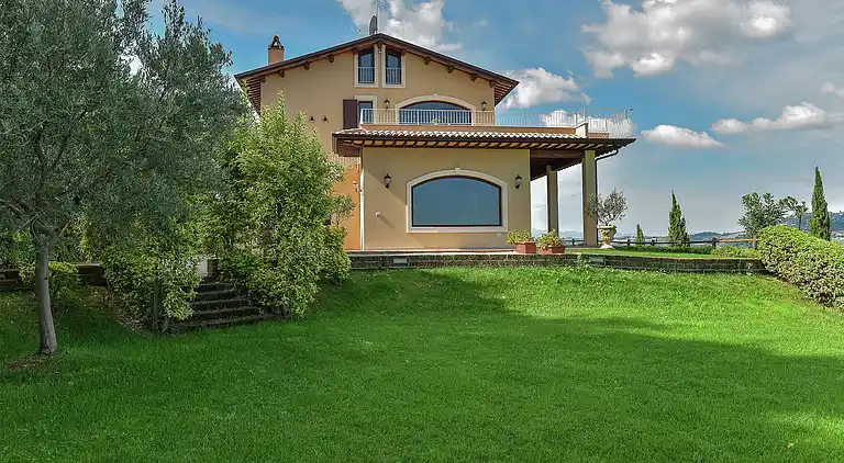 Villa in Campofilone