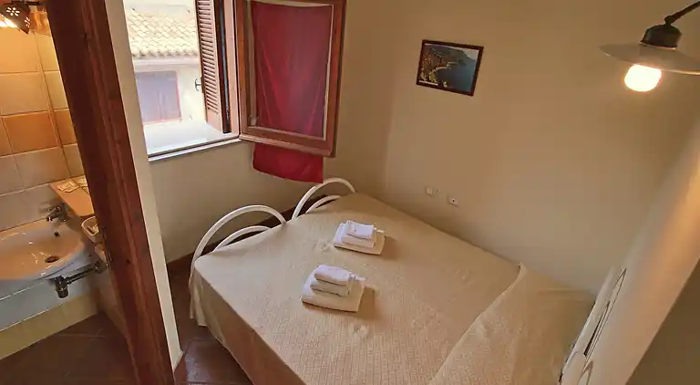 Manor house in Fitili