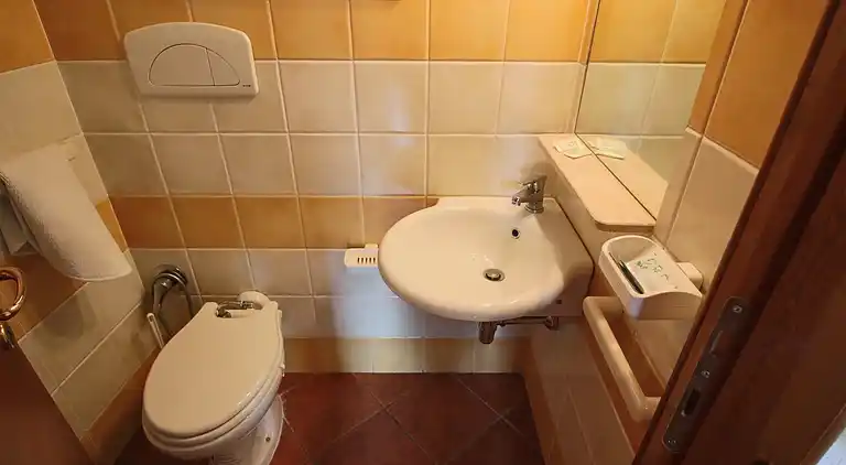 Manor house in Fitili