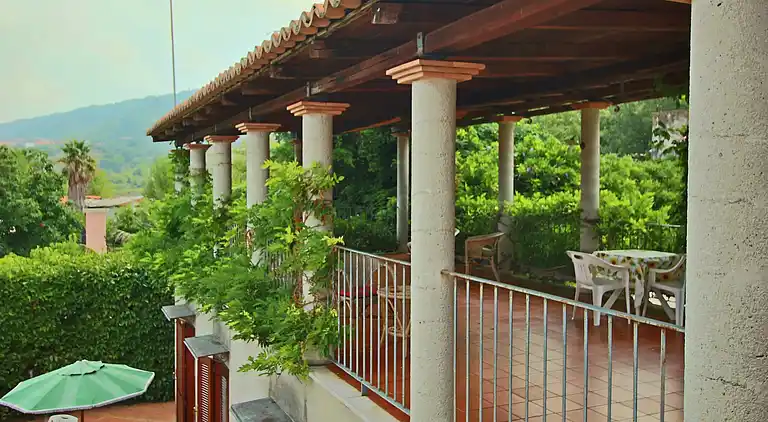 Manor house in Fitili