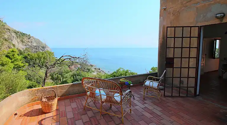 Manor house in Ricadi