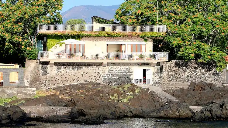 Semesterbostad i Pozzillo