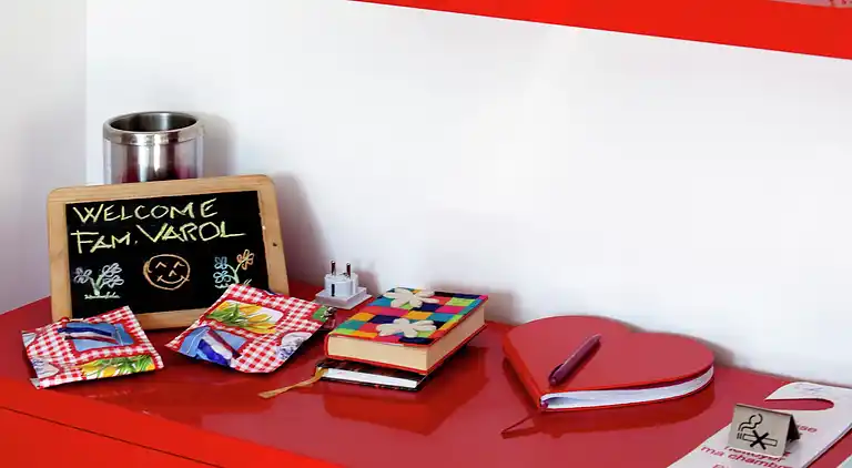 Houseboat in Amsterdam-Zuid