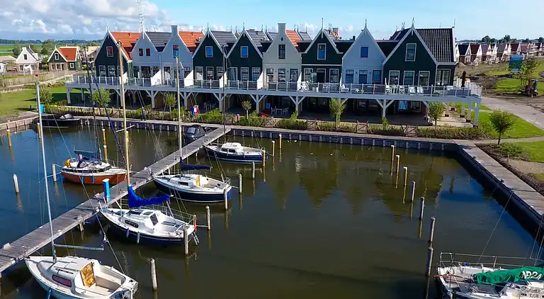 Holiday home in Uitdam