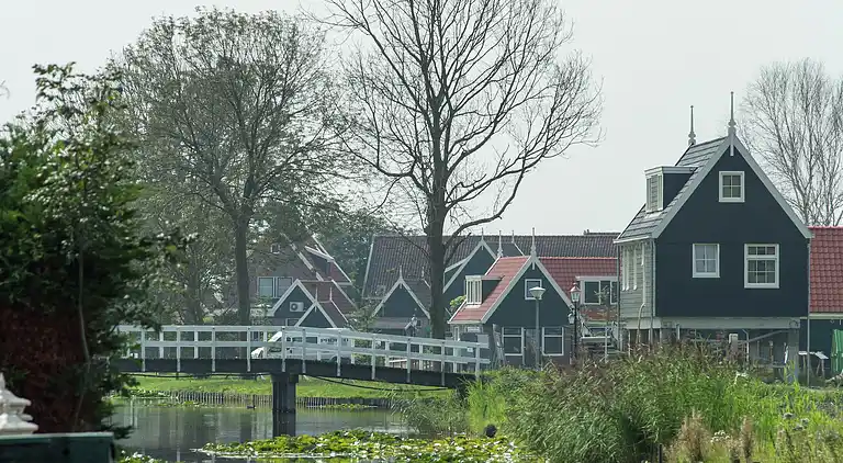 Villa in West-Graftdijk
