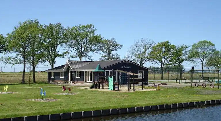 Bungalow i Oost-Graftdijk