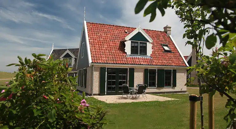 Villa in Hippolytushoef