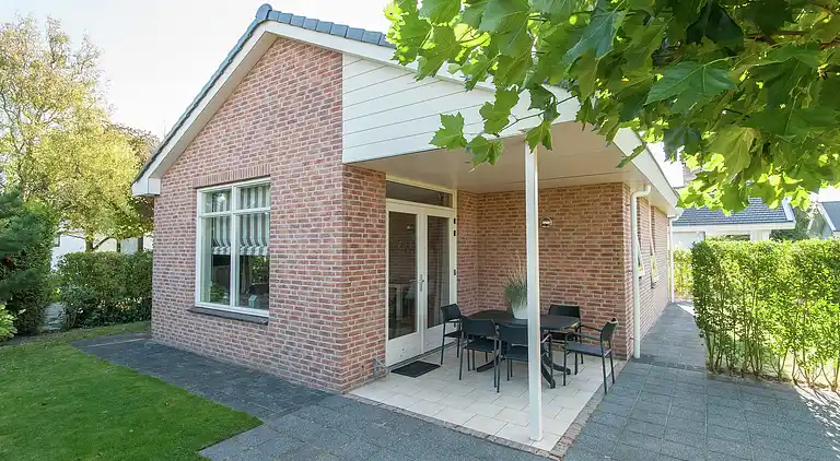 Bungalow in South Holland